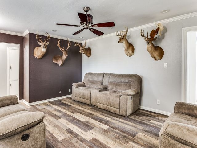 2748 Timberline Drive, Fort Worth, TX 76119