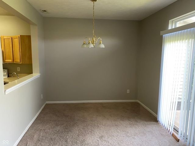 6212 Bishops Pond Lane, Indianapolis, IN 46268