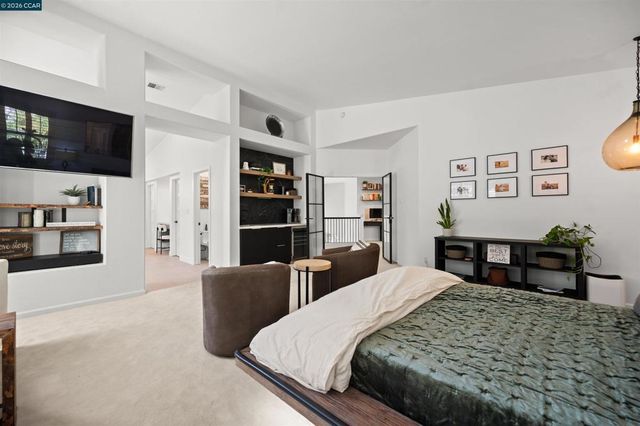 1020 Pebble Beach Dr, Clayton, CA 94517