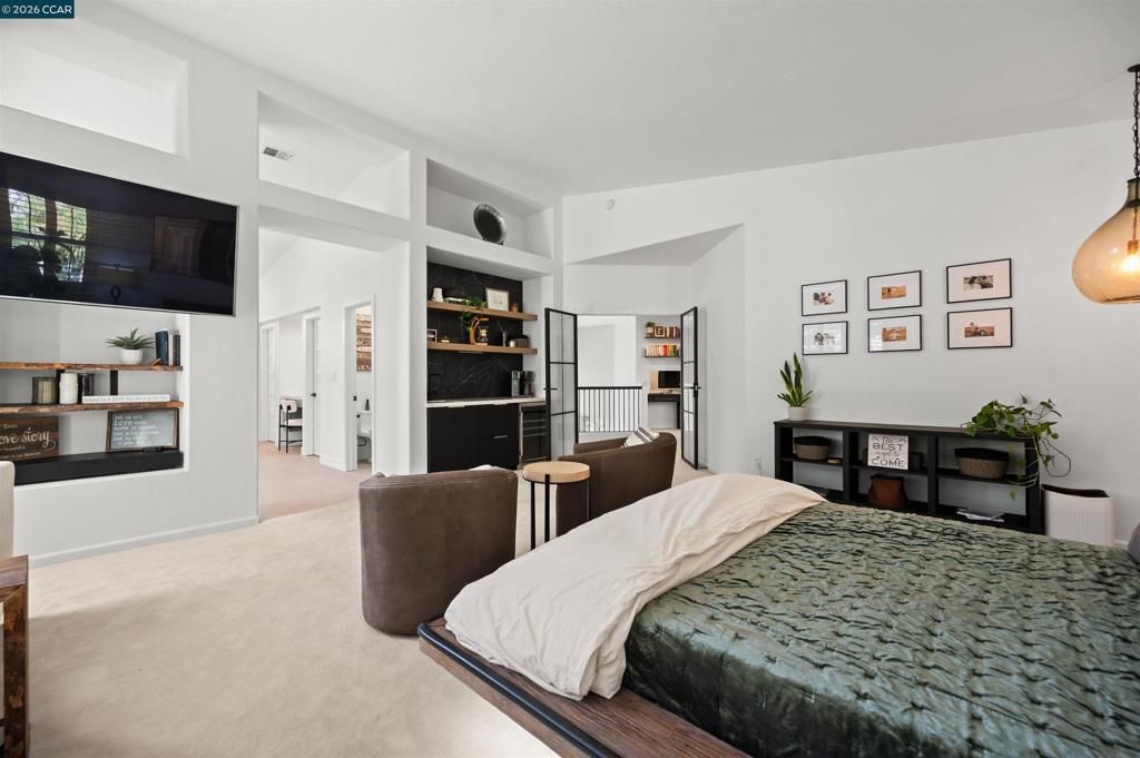 Image 12 of property listing at 1020 Pebble Beach Dr, Clayton, CA 94517