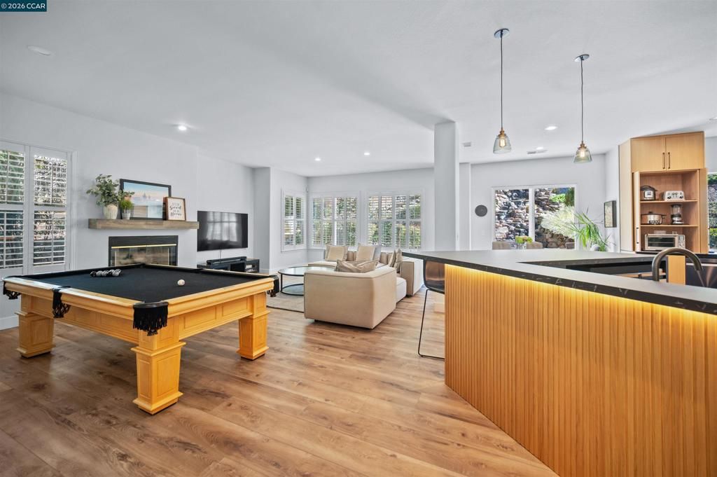 Image 33 of property listing at 1020 Pebble Beach Dr, Clayton, CA 94517