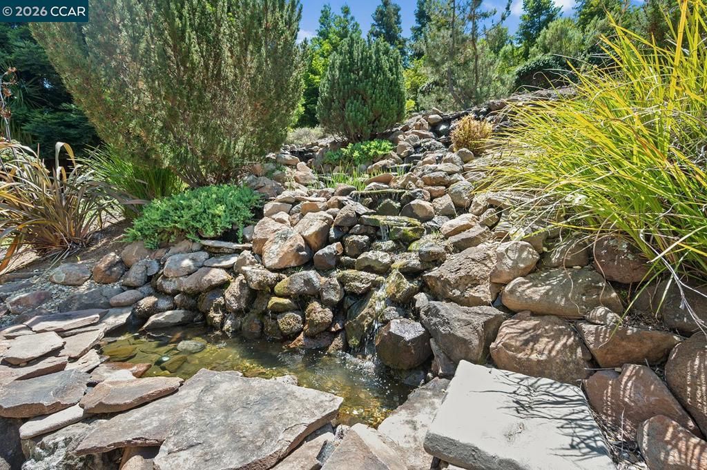 Image 46 of property listing at 1020 Pebble Beach Dr, Clayton, CA 94517