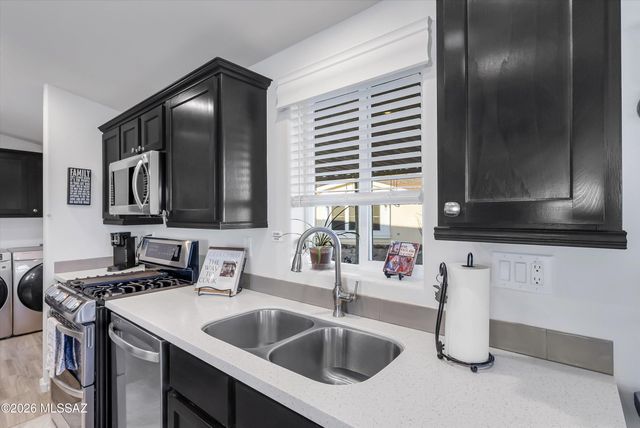 3514 S Rose Gold Avenue, Tucson, AZ 85735