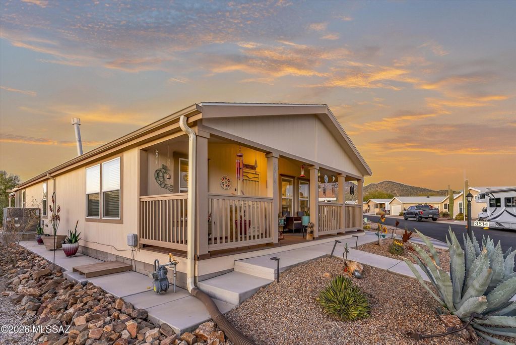 3514 S Rose Gold Avenue, Tucson, AZ 85735
