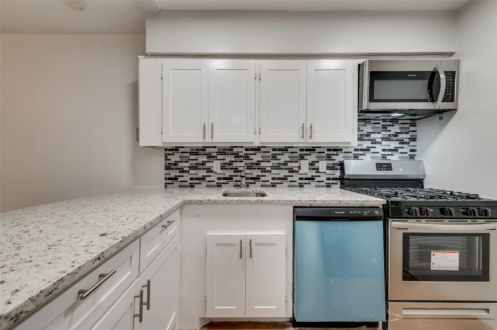 4110 Wycliff Avenue C, Dallas, TX 75219