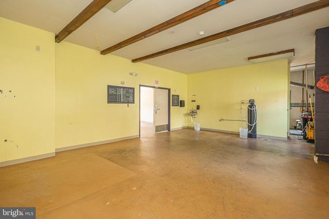 2537 BOGARTS TAVERN RD, Buckingham, PA 18912