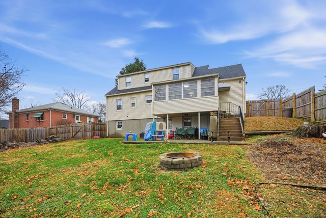 23 Baldwin Street, Meriden, CT 06451