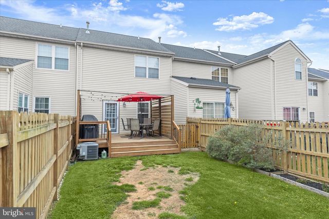 5 GUNFALLS GRTH, Nottingham, MD 21236