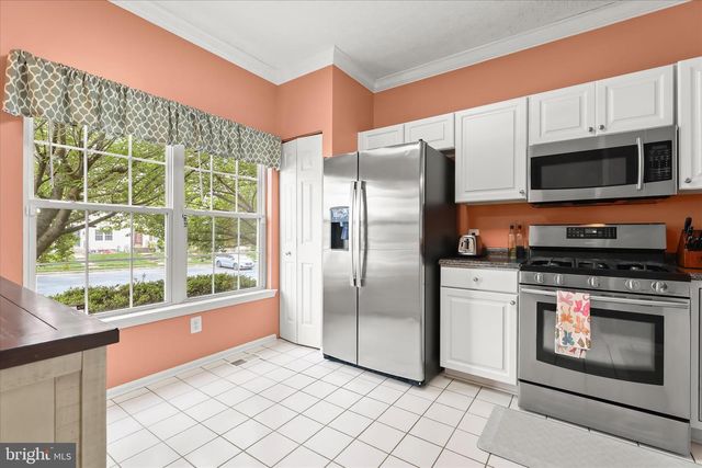 5 GUNFALLS GRTH, Nottingham, MD 21236