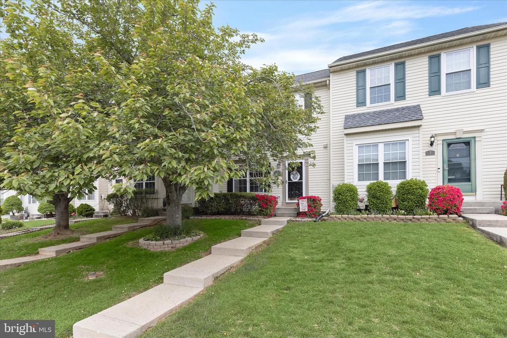 5 GUNFALLS GRTH, Nottingham, MD 21236