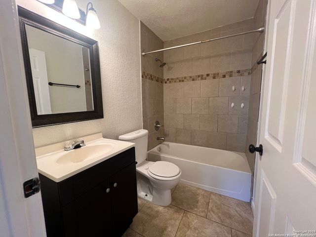 3843 Manchester, San Antonio, TX 78223