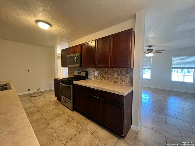 3843 Manchester, San Antonio, TX 78223