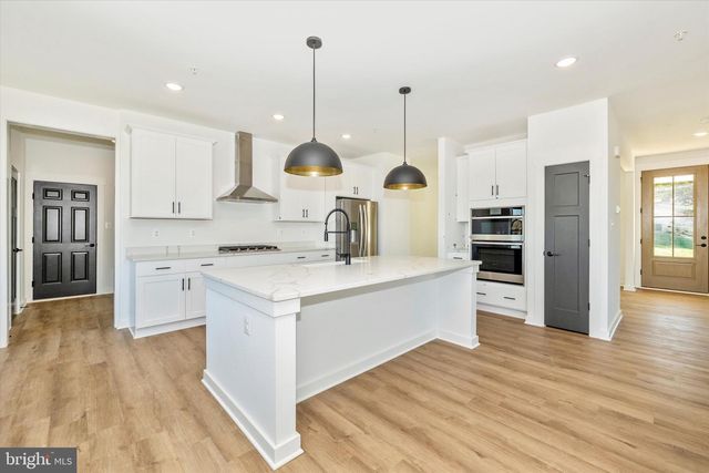 1383 SHANNON DR S, Greencastle, PA 17225