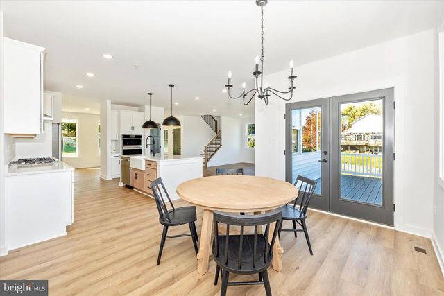 1383 SHANNON DR S, Greencastle, PA 17225