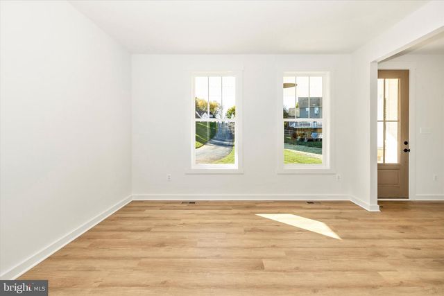 1383 SHANNON DR S, Greencastle, PA 17225