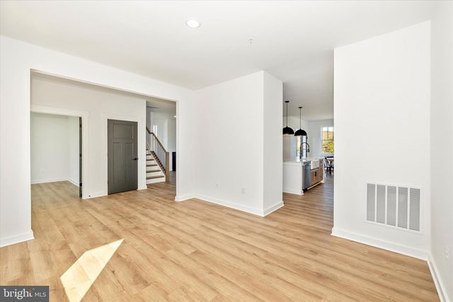 1383 SHANNON DR S, Greencastle, PA 17225