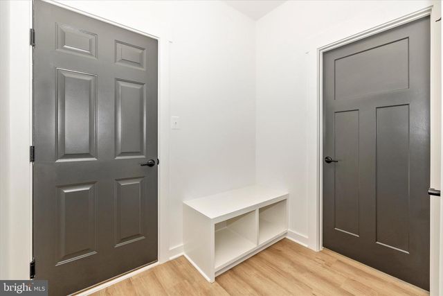 1383 SHANNON DR S, Greencastle, PA 17225