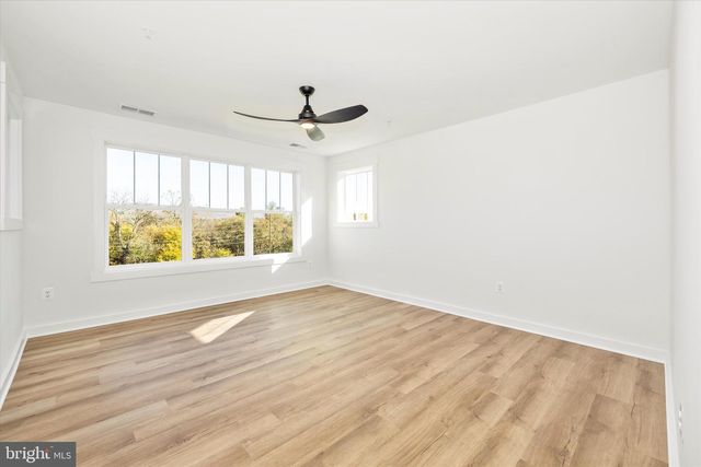 1383 SHANNON DR S, Greencastle, PA 17225