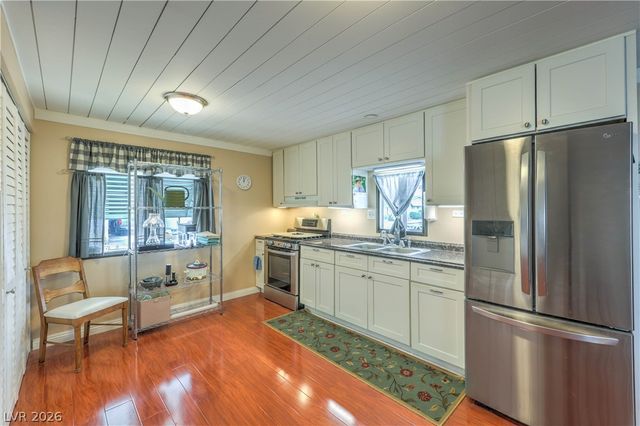 3472 Katmai Drive, Las Vegas, NV 89122