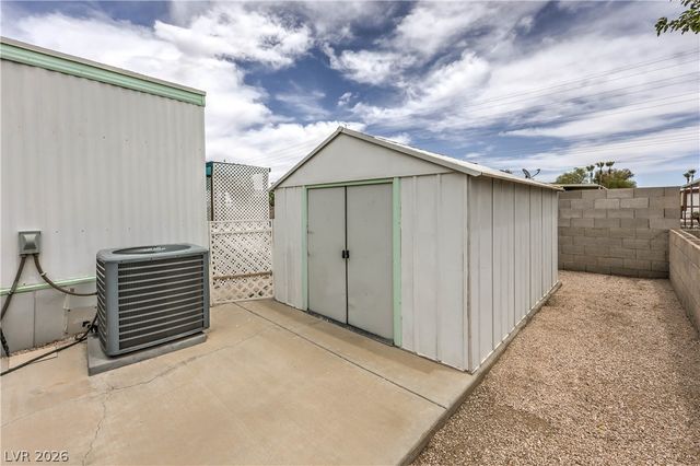 3472 Katmai Drive, Las Vegas, NV 89122