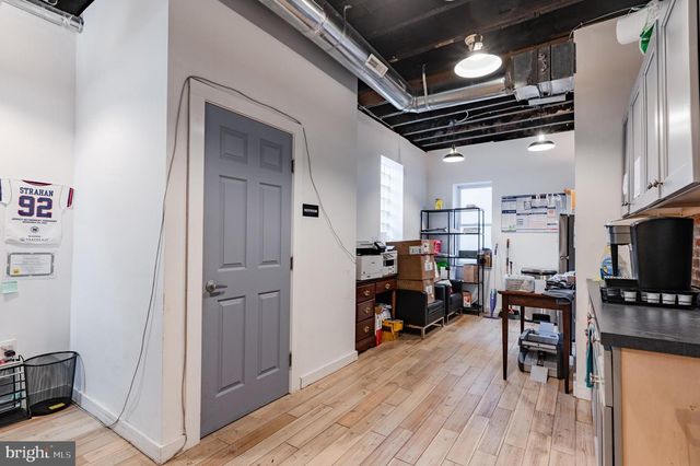 319 BAINBRIDGE ST, Philadelphia, PA 19147