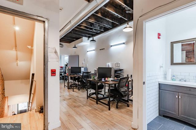 319 BAINBRIDGE ST, Philadelphia, PA 19147