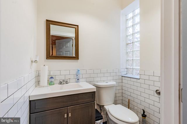 319 BAINBRIDGE ST, Philadelphia, PA 19147