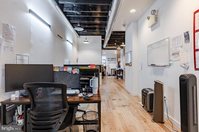 319 BAINBRIDGE ST, Philadelphia, PA 19147