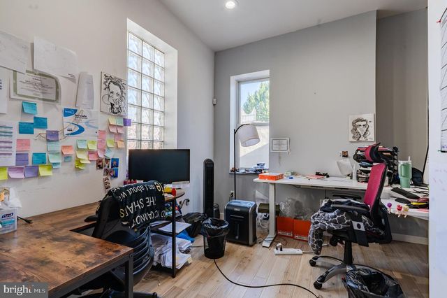 319 BAINBRIDGE ST, Philadelphia, PA 19147