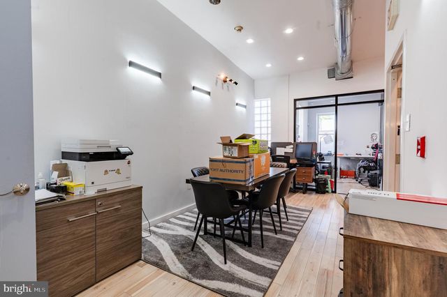 319 BAINBRIDGE ST, Philadelphia, PA 19147