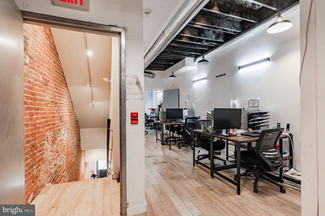 319 BAINBRIDGE ST, Philadelphia, PA 19147