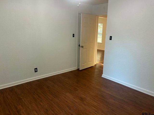 1702 W Mims St., Tyler, TX 75702