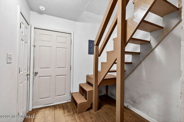 17105 Spring Lake Drive, Vancleave, MS 39565