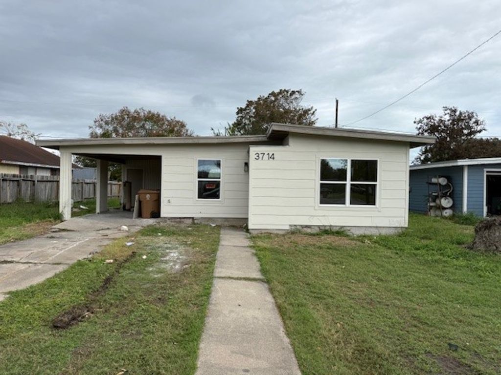 3714 Lincoln St, Corpus Christi, TX 78415