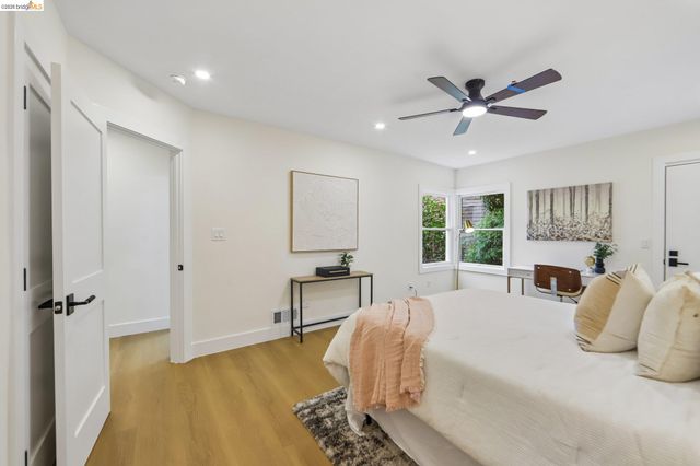 4049 Canon Ave, Oakland, CA 94602