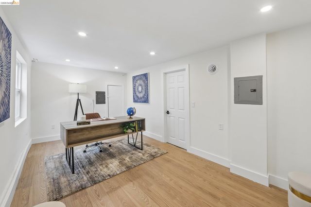 4049 Canon Ave, Oakland, CA 94602