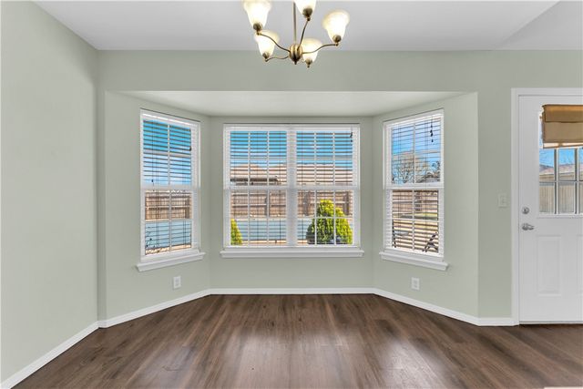 1901 SW Columbus Road, Bentonville, AR 72713