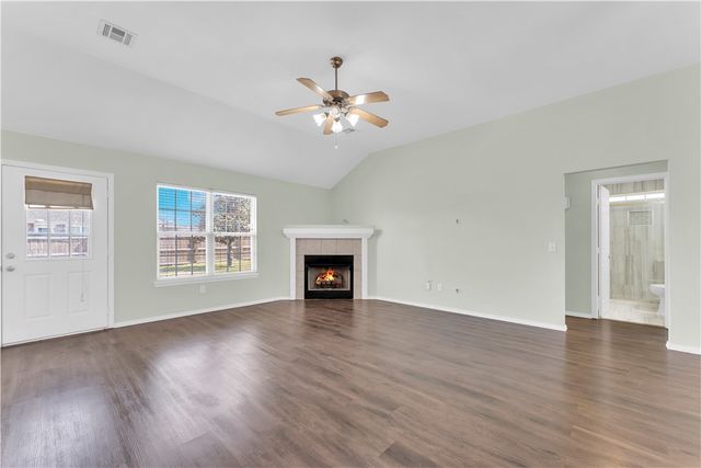 1901 SW Columbus Road, Bentonville, AR 72713