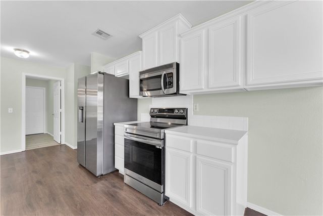 1901 SW Columbus Road, Bentonville, AR 72713