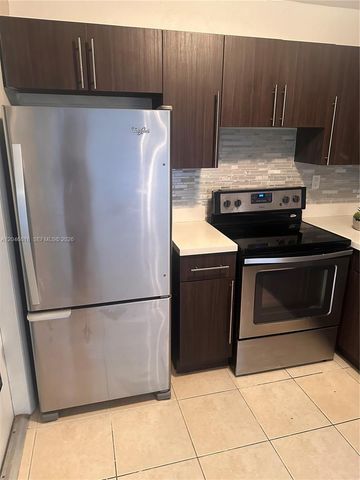 1720 Funston St 203, Hollywood, FL 33020