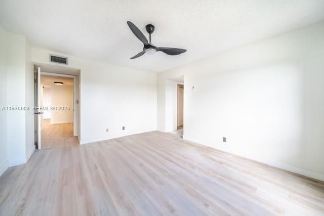 8020 Hampton Blvd 404, North Lauderdale, FL 33068