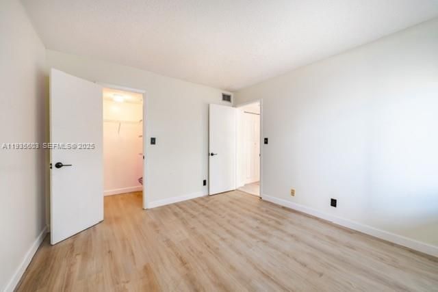 8020 Hampton Blvd 404, North Lauderdale, FL 33068