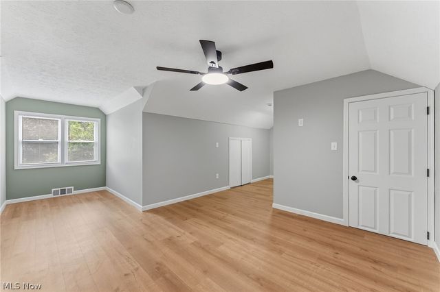 1004 Woodview Road, Cleveland Heights, OH 44121
