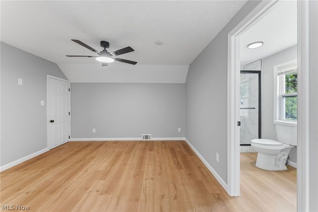 1004 Woodview Road, Cleveland Heights, OH 44121