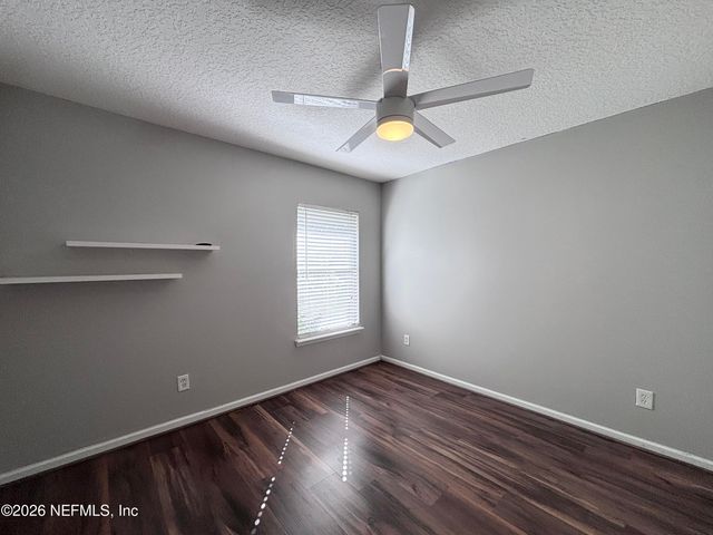 1611 HEATHER FIELDS Court, Fleming Island, FL 32003