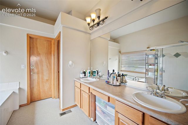 4866 Savannah Hawk Drive, Colorado Springs, CO 80916
