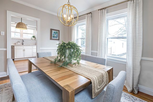 1813 OXFORD Street, Erie, PA 16505