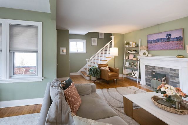 1813 OXFORD Street, Erie, PA 16505