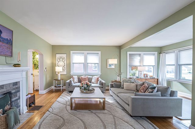 1813 OXFORD Street, Erie, PA 16505