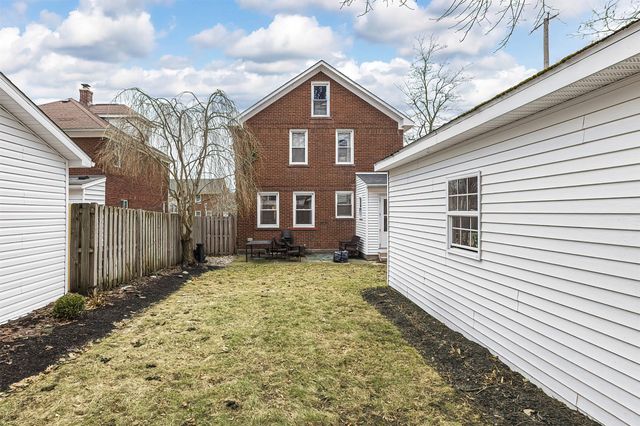 1813 OXFORD Street, Erie, PA 16505